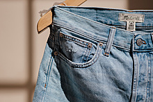 Раскрыт секрет заклепок на джинсах