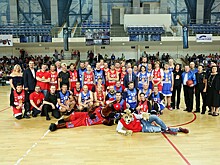 Олимпийские чемпионки провели благотворительный матч