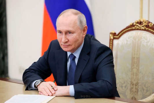Путин смягчил наказание за неуплату налогов