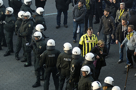 Матч между «Боруссией» и «Монако» перенесен из-за взорвавшейся бомбы