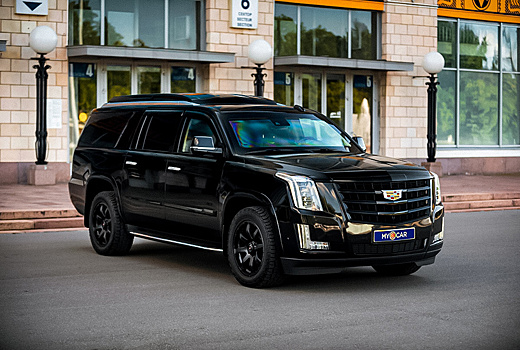 В Москве продают продают бронированный Cadillac Escalade за 14,6 миллиона рублей