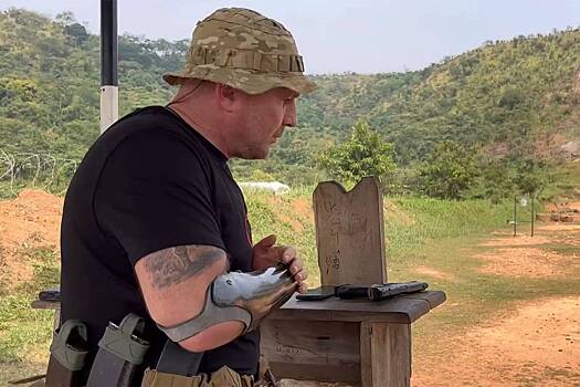 Нового главу ЧВК «Вагнер» без обеих ног и руки сняли на видео