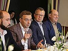 На жизнь хватает