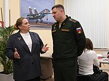 Артисты поддерживают моральный дух бойцов