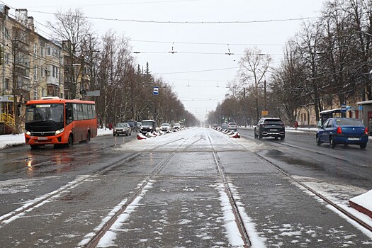 Завершена реконструкция трамвайных путей на участке улицы Бекетова