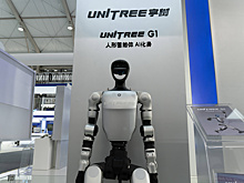 Робот-гуманоид преодолел снежное поле при температуре минус 47 градусов