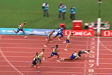 Российский легкоатлет Сергей Шубенков в падении выиграл забег на 110 метров