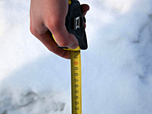 Пять часов в плену сугробов провел заплутавший житель Новосибирска