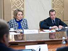 Основную часть законов в связи с поправками к конституции примут в осеннюю сессию СФ