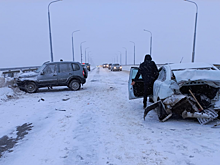 В ДТП на балаковском Мосту Победы пострадали два человека