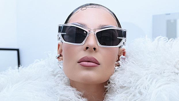 Поп-певица Seville записала саундтрек «Гори, гори» для сериала «Дайте шоу»