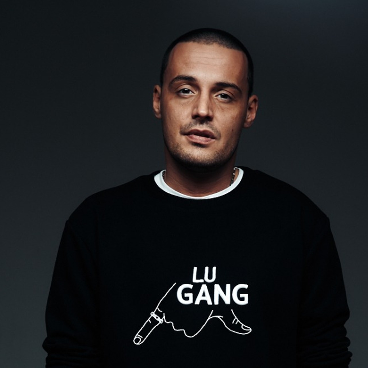 Клуб глобасс пермь транс. Гуф мая. Гуф 2017. Globass night club пермь конкурс. Диджей гуф фото.