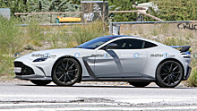 Aston Martin V12 Vantage с механической КПП готовится к дебюту