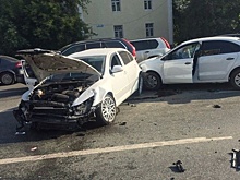 ДТП собрало пробку на Кольцовском тракте в Екатеринбурге