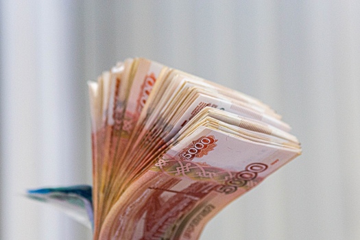 Бюджет с дефицитом 45 млрд рублей приняли в Новосибирской области