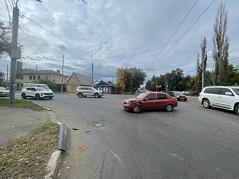 В Оренбурге во время аварии погиб 73-летний водитель «семерки»