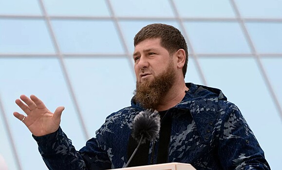 Кадыров заявил об освобождении 800 мирных жителей с завода "Азот"