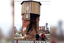 В Липецкой области рухнула 130-летняя водонапорная башня