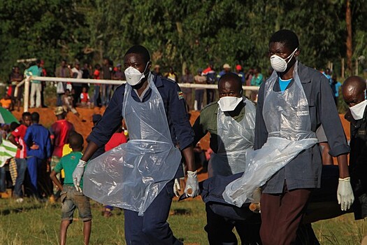 В грузовике в Мозамбике нашли тела 64 мигрантов