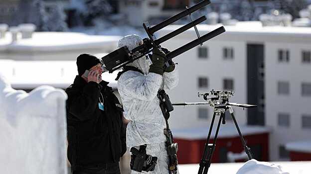 Швейцарских полицейских вооружат «глушилкой» дронов