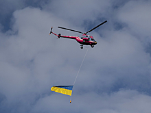 В ХМАО мэрия вмешалась в скандал с вывеской цвета флага Украины