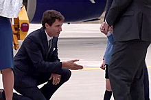 Принц Джордж отказался подать руку канадскому премьеру