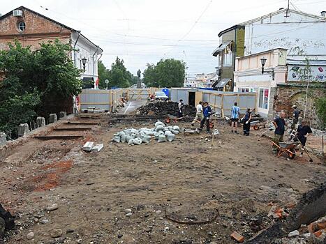 Булыжной мостовой станет Каменный мост после реставрации