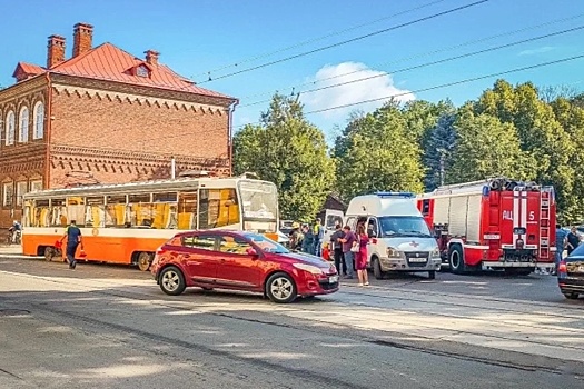 В Смоленске аварии с участием общественного транспорта стали пугающей обыденностью