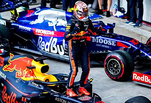 Официально: Макс Ферстаппен продлил контракт с Red Bull Racing до 2023 года