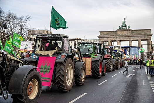 Германия одобрила субсидии в 1 млрд евро для фермеров