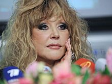 Композитор назвал песню, не доставшуюся Пугачевой