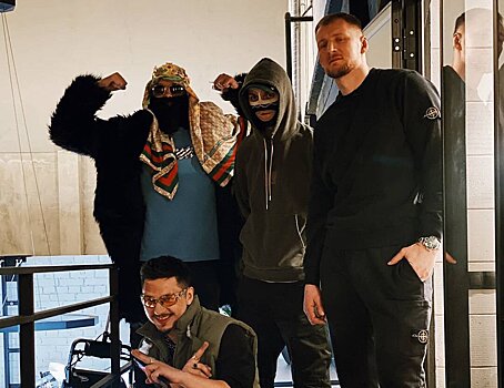 Волков выложил фото с Big Russian Boss: «Отвечаю за то, чтобы все тексты были консервативными и не пропагандировали ничего плохого»