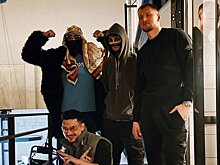 Волков выложил фото с Big Russian Boss: «Отвечаю за то, чтобы все тексты были консервативными и не пропагандировали ничего плохого»
