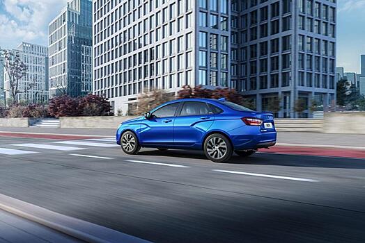 У Lada Vesta и XRay может возникнуть сбой из-за установки запаски