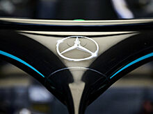 Mercedes продолжает интриговать новыми изображениями машины 2022 года. Фото