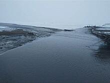 Прорыв плотиной стал причиной ограничения движения на участке трассы под Воронежем