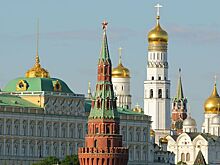 ФСО разрешила проносить в Кремль гаджеты и напитки