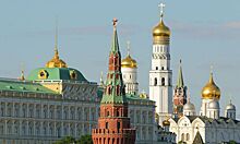 ФСО разрешила проносить в Кремль гаджеты и напитки