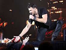 Певец Эмин пожертвует гонорар от концерта на Урале пострадавшим в Кемерово