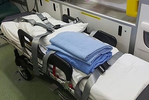 Младшеклассник выпрыгнул из окна 4-ого этажа в Колпино