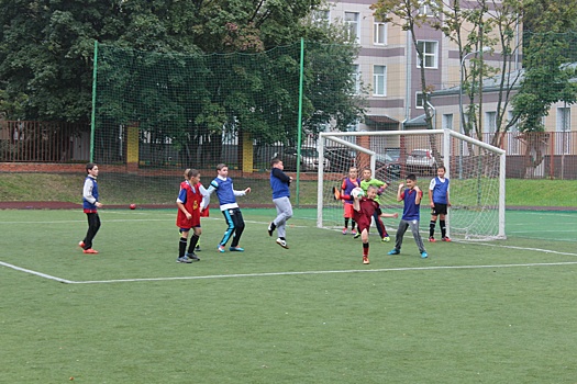 В ЮЗАО открылся осенний сезон футбольных матчей