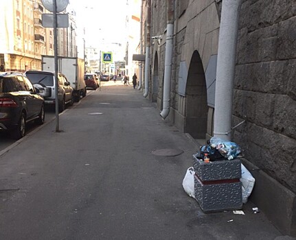 В Смольном планируют ужесточить ответственность за плохую уборку Петербурга