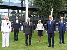 “Весомая поддержка демократического общества”