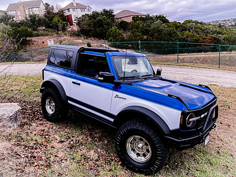 На торги выставили двухцветный Ford Bronco First Edition за 6,4 млн рублей