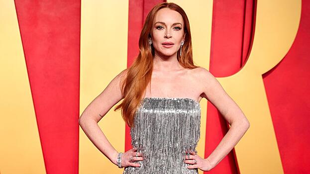 Линдси Лохан поделилась «честным» селфи после слухов о подтяжке лица