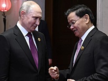 Путин назвал президента Лаоса давним другом российского народа