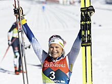 Карлссон победила в масс-старте на этапе КМ в Канморе, Нисканен — вторая