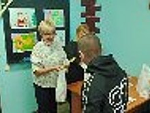 Уполномоченный по правам ребенка в Саратовской области поздравила подростков, содержащихся в СИЗО-1 с наступающими зимними праздниками
