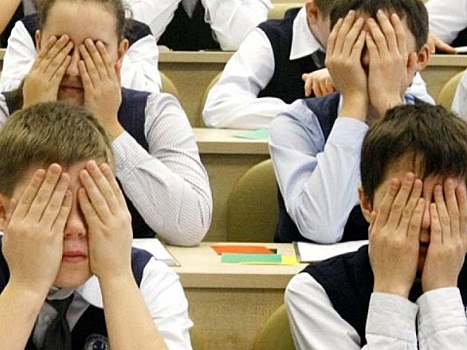 Прокуратура Дагестана требует уволить судимых за мошенничество директоров школ
