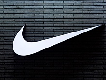 Глава Apple Тим Кук потратил миллионы долларов на Nike